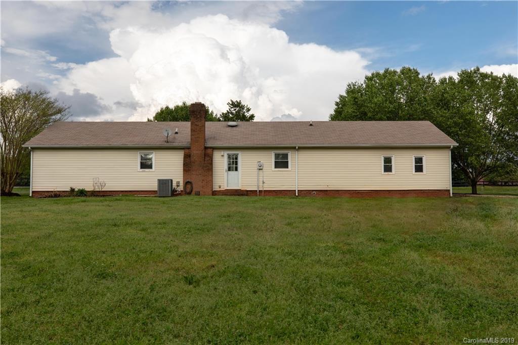 1789 Jim McCarter Road Clover, SC 29710 - Photo 25 of 36 Gallery Image 25