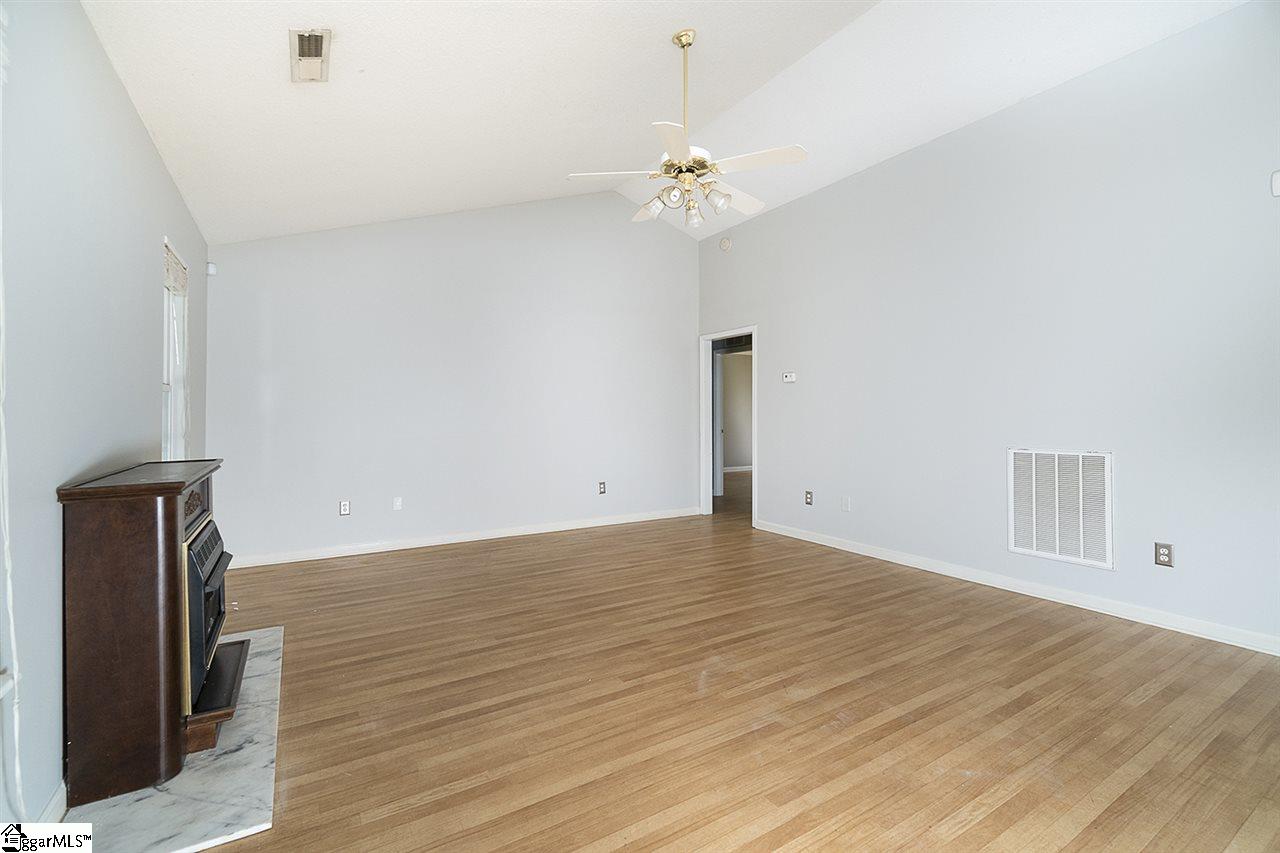 119 Juniper Drive Pendleton, SC 29670 - Photo 4 of 27