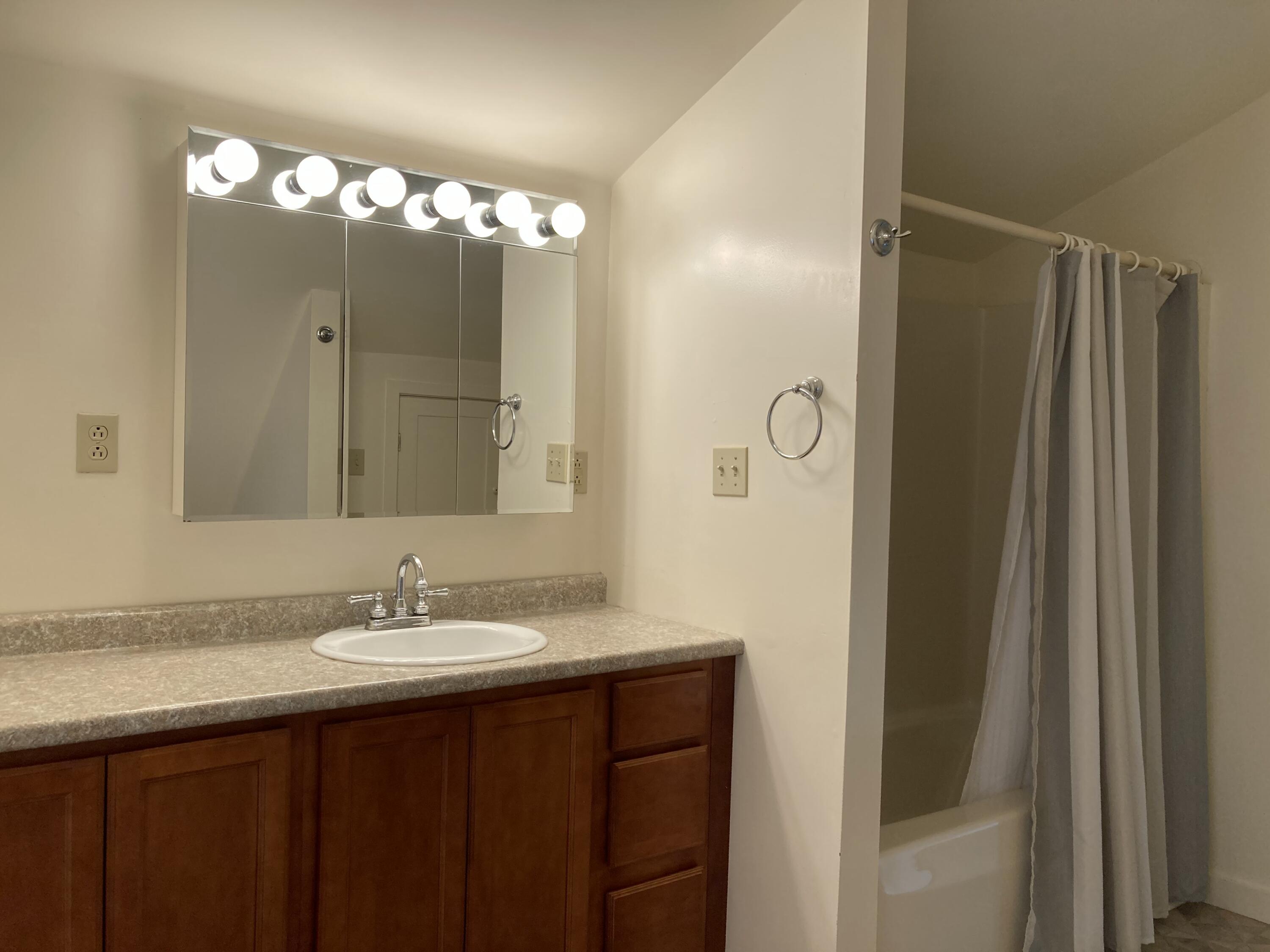 1 Beech Hill Road Mount Desert, ME 04660 - Photo 17 of 36 Full bath, second floor main house.