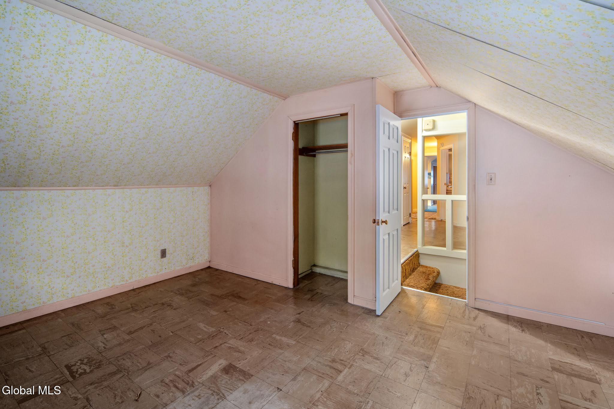 18 Friar Tuck Road Guilderland, NY 12203 - Photo 49 of 66 27-18FriarTuckRd_27