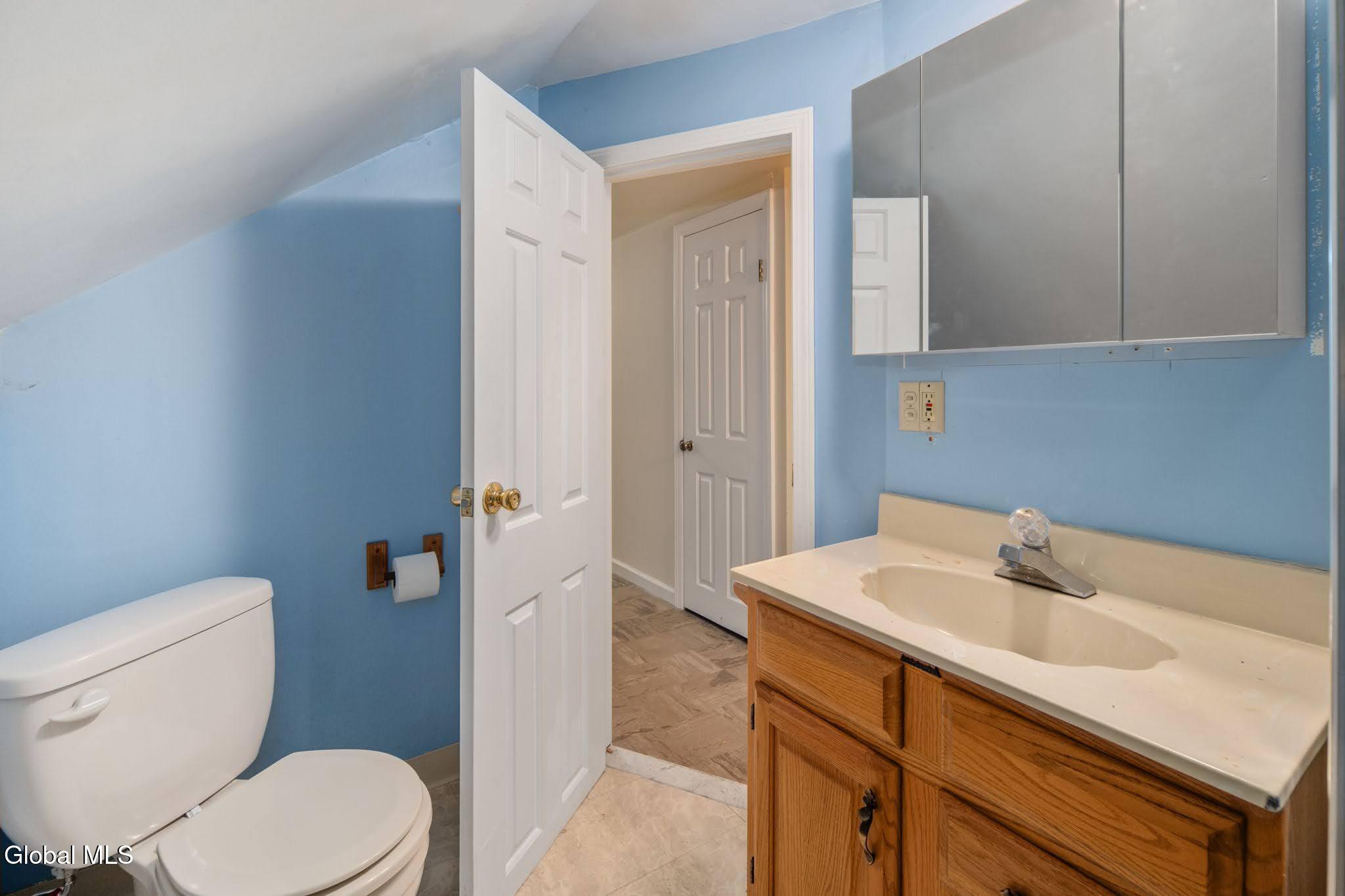 18 Friar Tuck Road Guilderland, NY 12203 - Photo 56 of 66 34-18FriarTuckRd_34