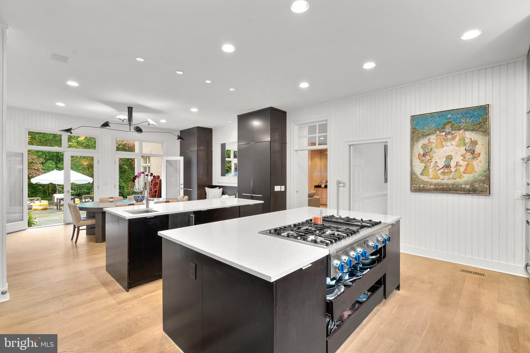 10823 Lockland Road Potomac, MD 20854 - Photo 13 of 92 State-of-the-art Kitchen