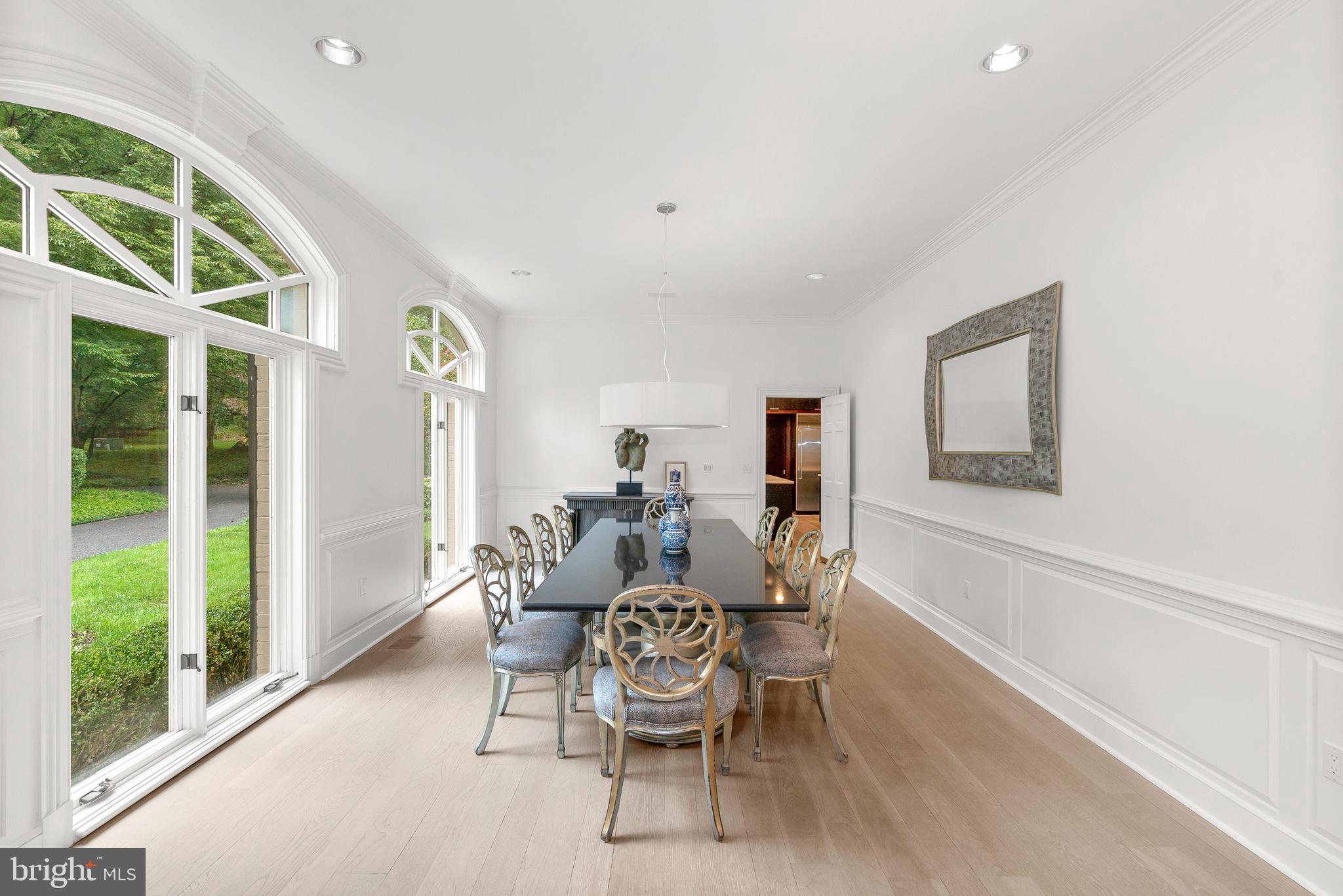 10823 Lockland Road Potomac, MD 20854 - Photo 25 of 92 Dining Room