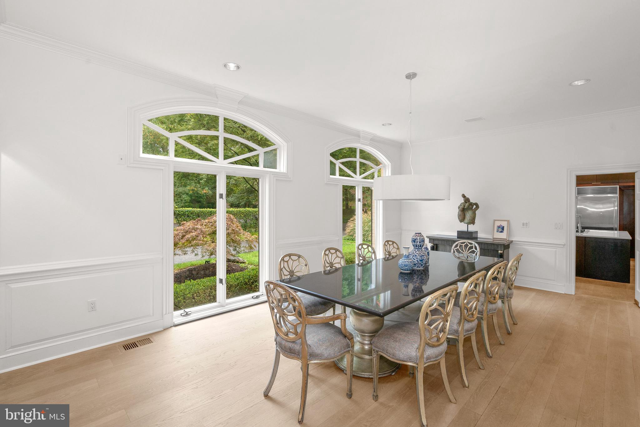 10823 Lockland Road Potomac, MD 20854 - Photo 27 of 92 Dining Room