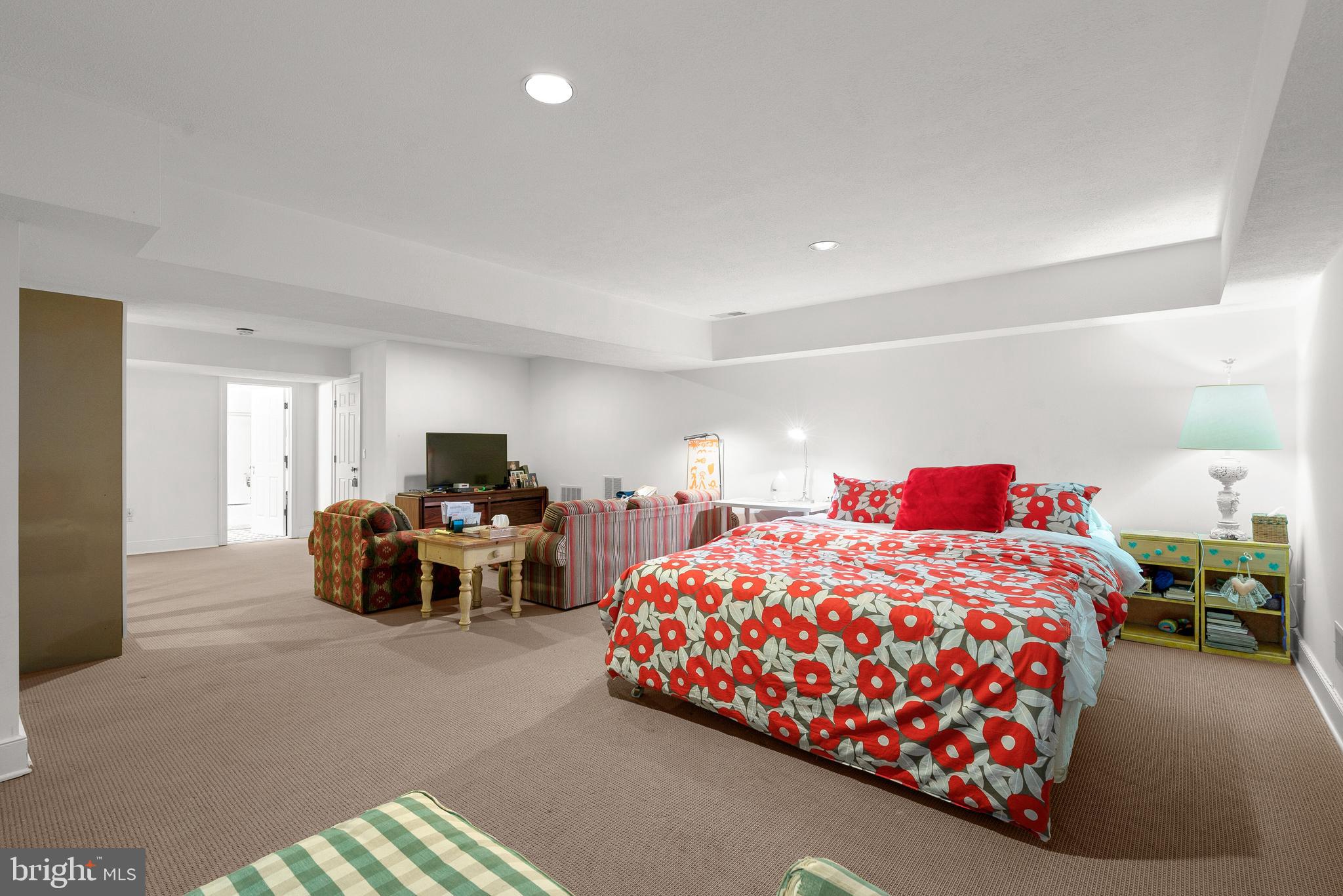 10823 Lockland Road Potomac, MD 20854 - Photo 73 of 92 Lower Level 7th Bedroom