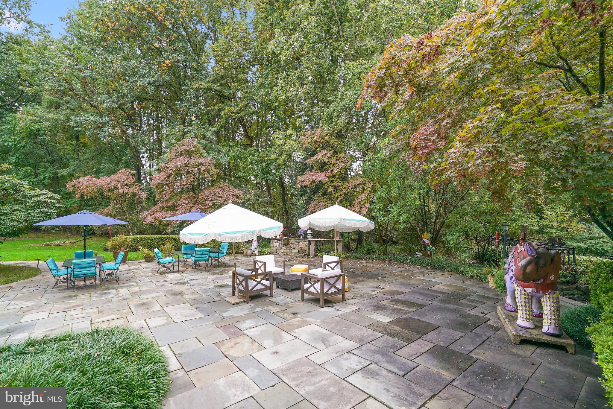 10823 Lockland Road Potomac, MD 20854 - Photo 76 of 92 Rear flagstone patio