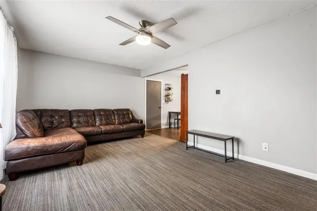 $224,000 | 206 Cedarlane Drive, Wellsville, KS 66092