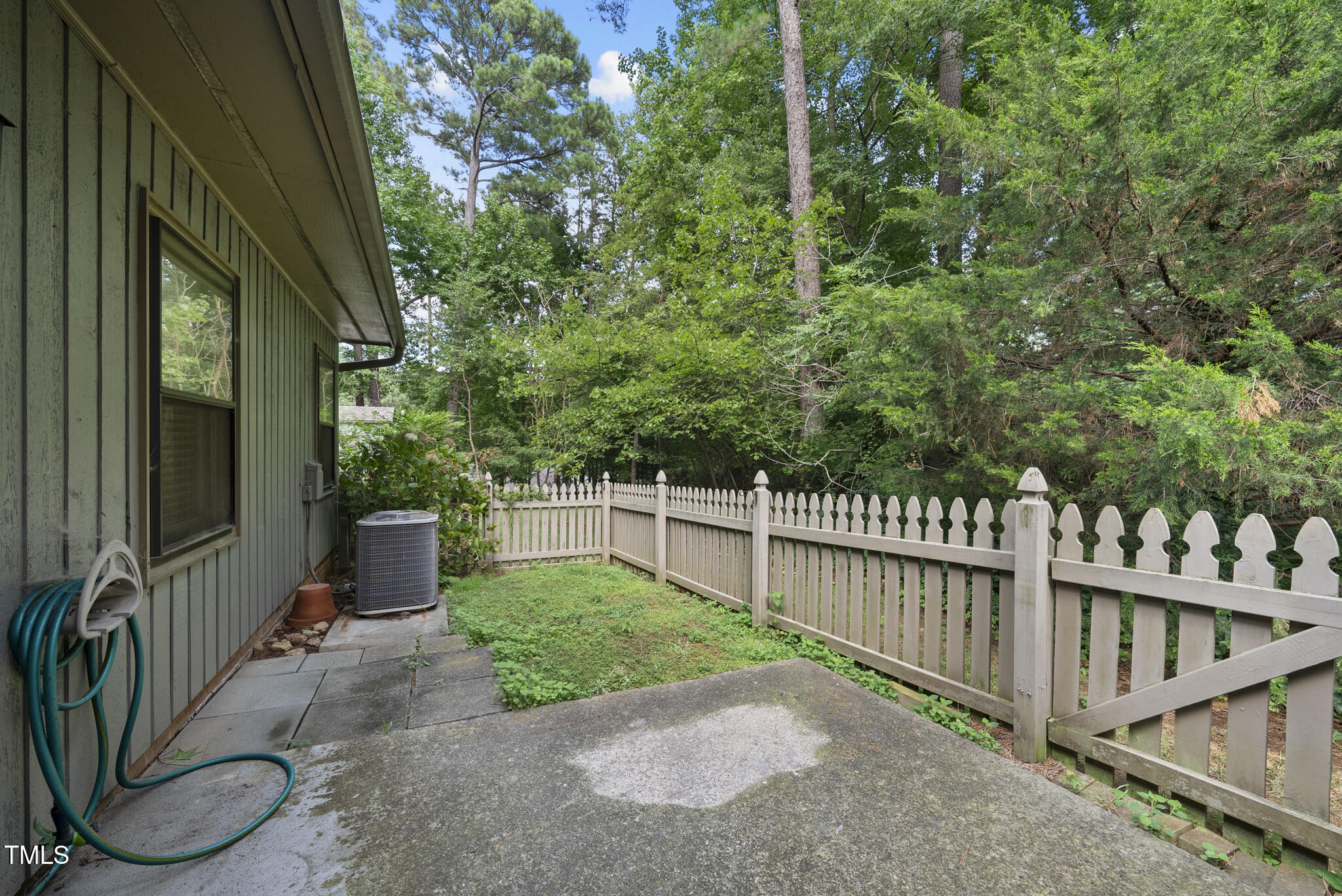 7926 Brown Bark Place Raleigh, NC 27615 - Photo 21 of 22 DSC07081