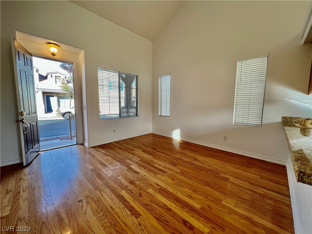 7651 Rising Port Avenue Las Vegas, NV 89113 - Photo 11 of 36 Gallery Image 11