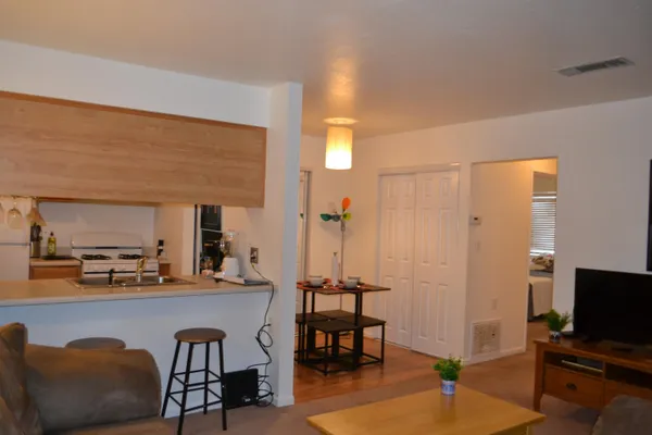 $1,025 | 317 Mabry Street, Unit 312, Tallahassee, FL 32304