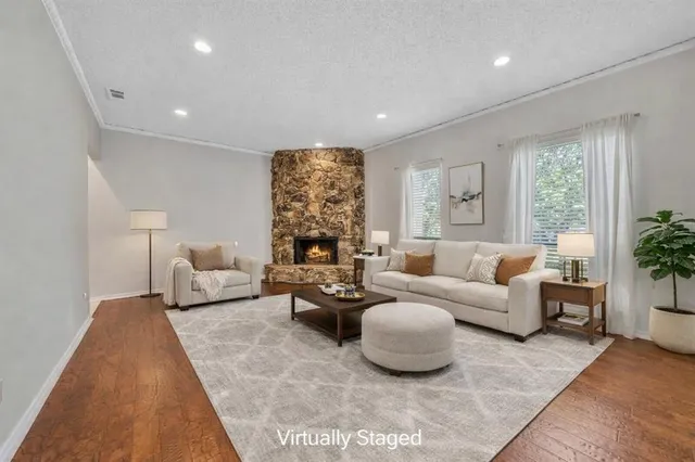 $385,000 | 3020 Stonehenge Lane, Carrollton, TX 75006