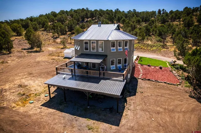 $1,100,000 | 4915 County Road 510, Ignacio, CO 81137