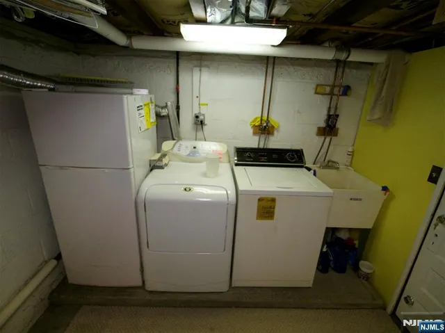 $3,800 | 7-22 Berdan Avenue, Fair Lawn, NJ 07410