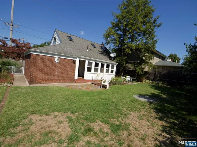 $4,000 | 7-22 Berdan Avenue, Fair Lawn, NJ 07410