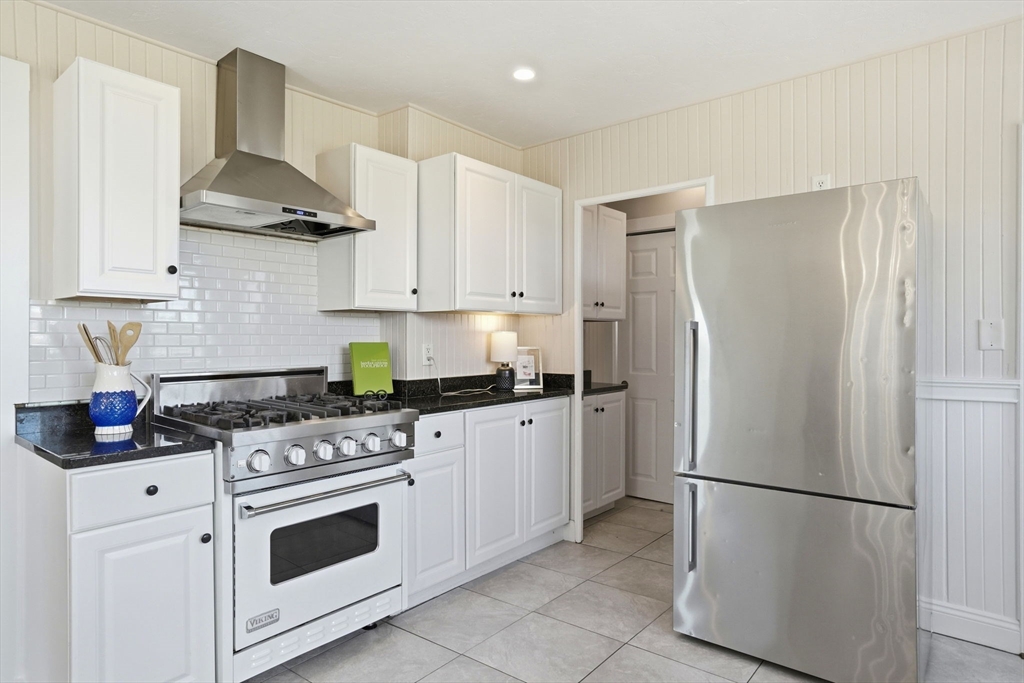 20 Rebecca Road Scituate, MA 02066 - Photo 18 of 38