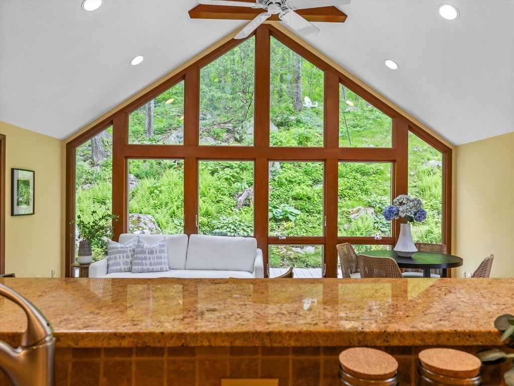 14 Pond Street Dover, MA 02030 - Photo 11 of 25