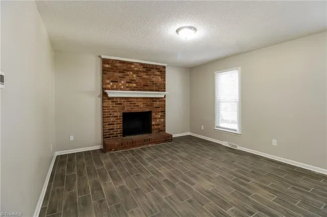 $1,705 | 529 Regal Drive, Winston-Salem, NC 27127