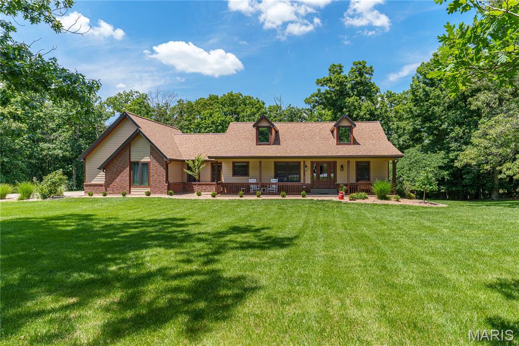 3879 Ridgefield Farms Drive Defiance, MO 63341 - Photo 2 of 52