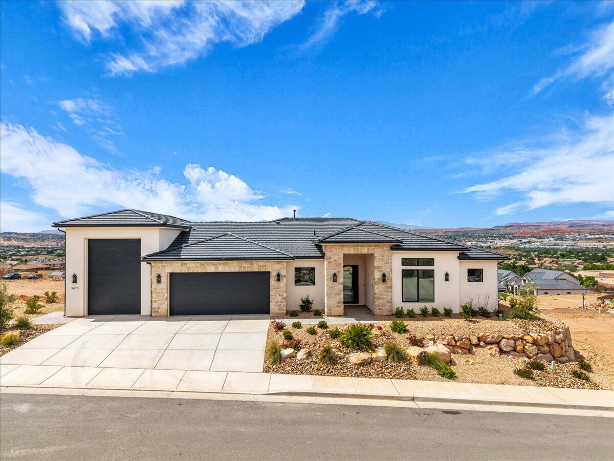2072 South Pony Way Washington, UT 84780 - Photo 1 of 61 Exterior