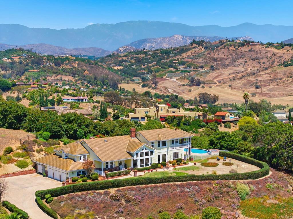 2292 Dos Lomas Fallbrook, CA 92028 - Photo 44 of 71