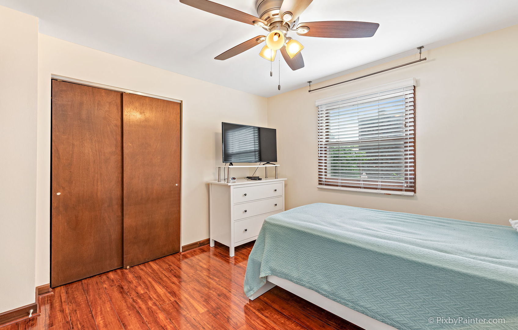 160 North Delany Road Gurnee, IL 60031 - Photo 17 of 35