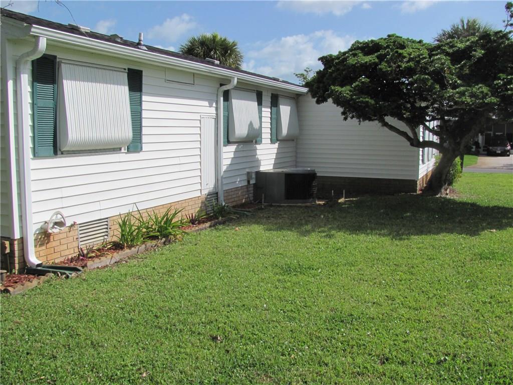 7470 Blackhawk Road, Unit 1 Micco, FL 32976 - Photo 14 of 18 Gallery Image 14