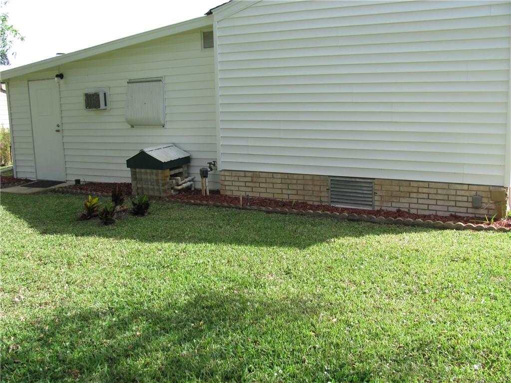 7470 Blackhawk Road, Unit 1 Micco, FL 32976 - Photo 15 of 18 Gallery Image 15