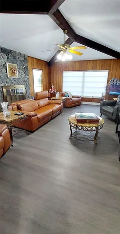 $1,250,000 | 18921 West Oakmont Drive, Hialeah, FL 33015