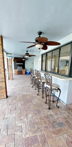 $1,250,000 | 18921 West Oakmont Drive, Hialeah, FL 33015