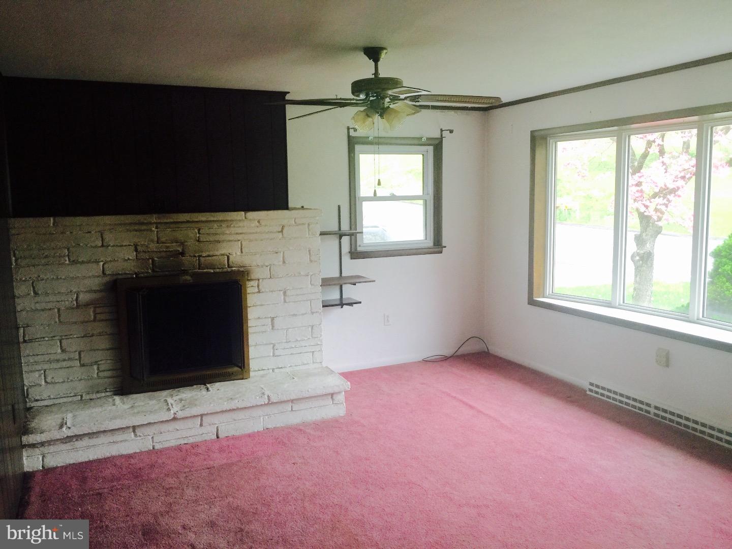 127 Gouglersville Road Reading, PA 19608 - Photo 2 of 24 Living Room