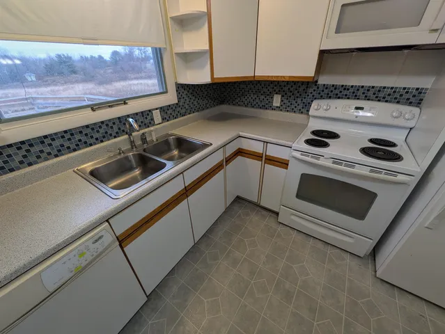 $415,000 | 251 Bethlehem Road, Littleton, NH 03561