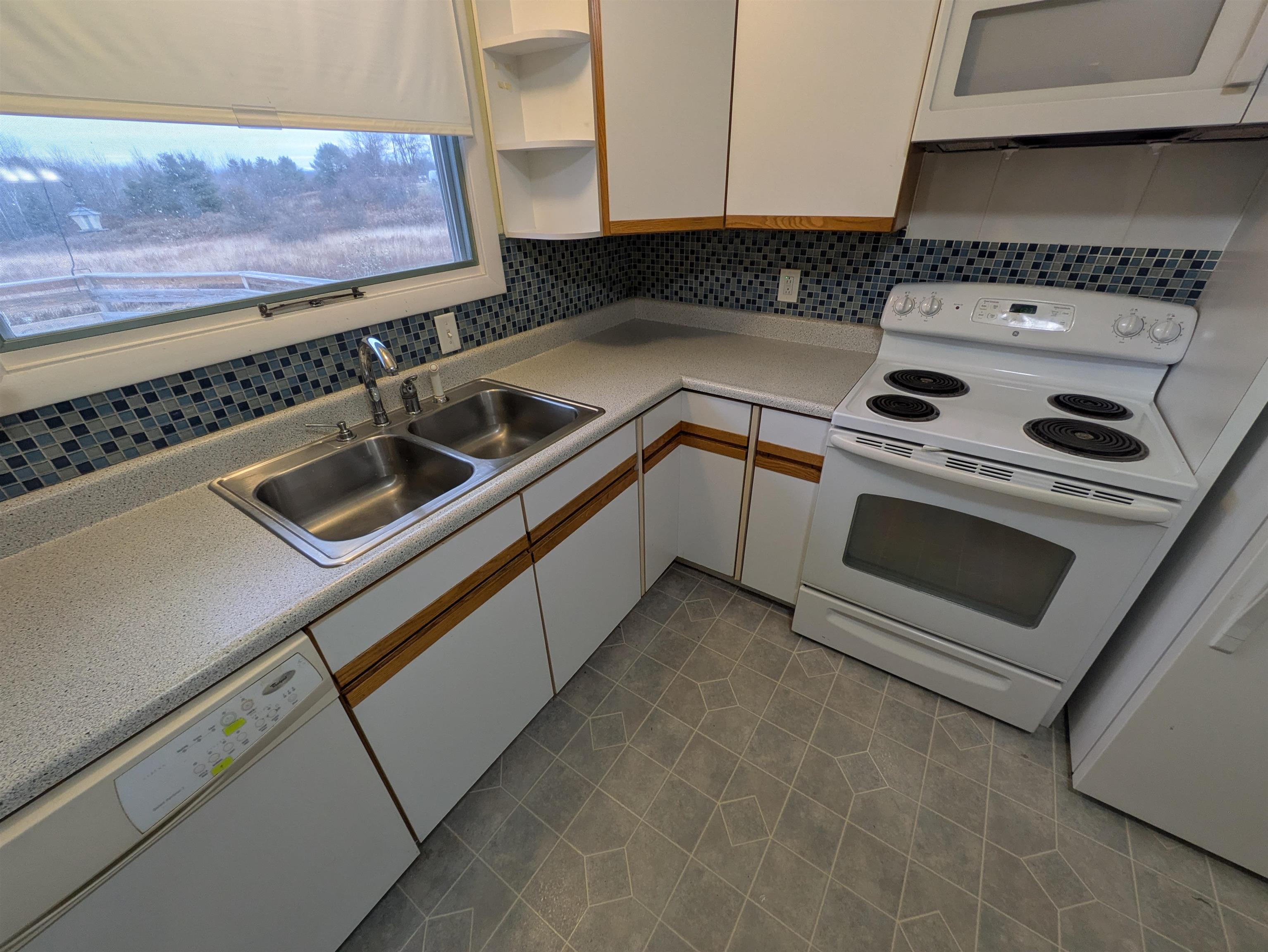 251 Bethlehem Road Littleton, NH 03561 - Photo 8 of 30