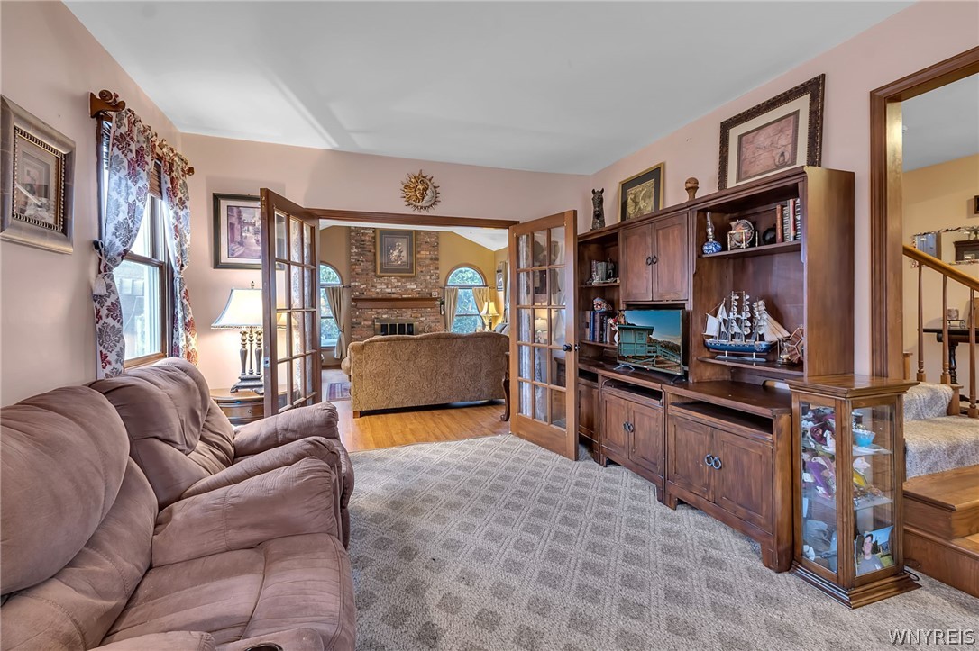 143 Rovner Place Hamburg, NY 14075 - Photo 12 of 39