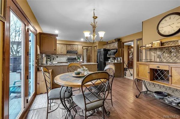 $399,900 | 143 Rovner Place, Hamburg, NY 14075