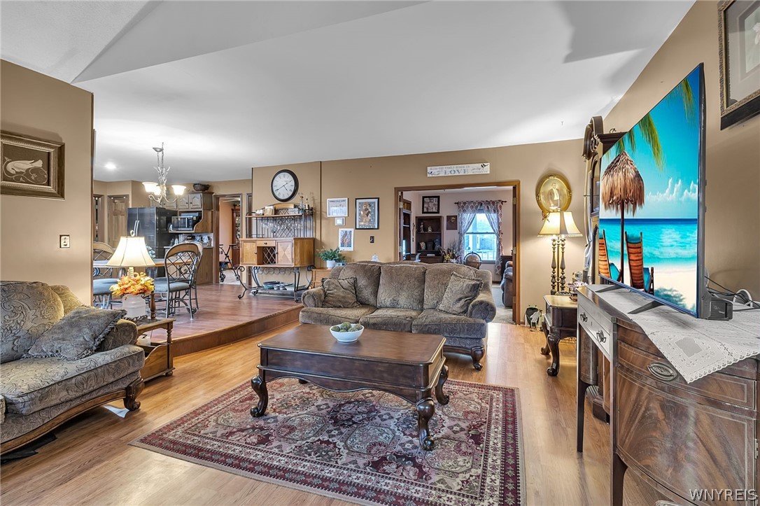 143 Rovner Place Hamburg, NY 14075 - Photo 17 of 39