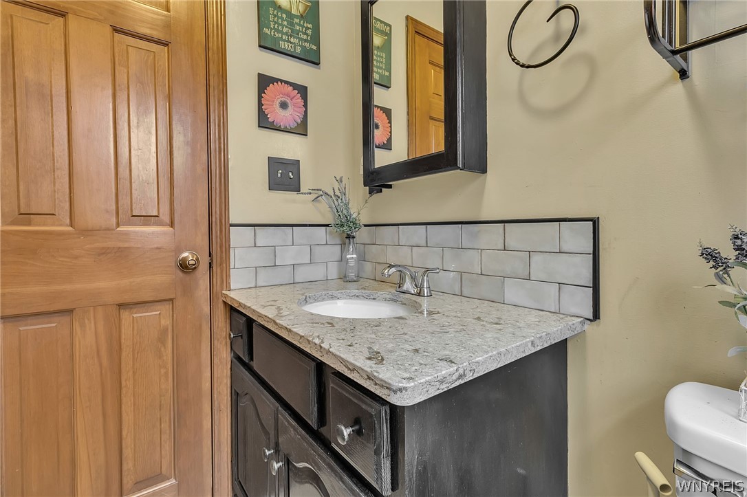 143 Rovner Place Hamburg, NY 14075 - Photo 19 of 39