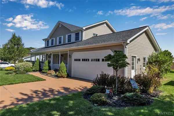 $399,900 | 143 Rovner Place, Hamburg, NY 14075