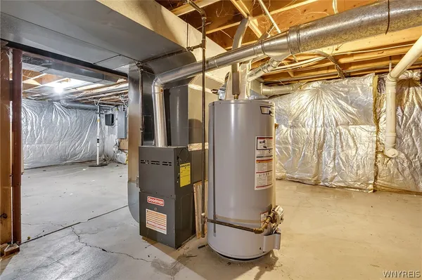 $399,900 | 143 Rovner Place, Hamburg, NY 14075