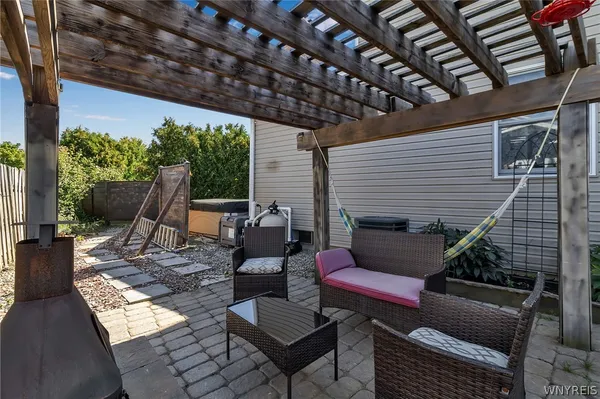 $399,900 | 143 Rovner Place, Hamburg, NY 14075