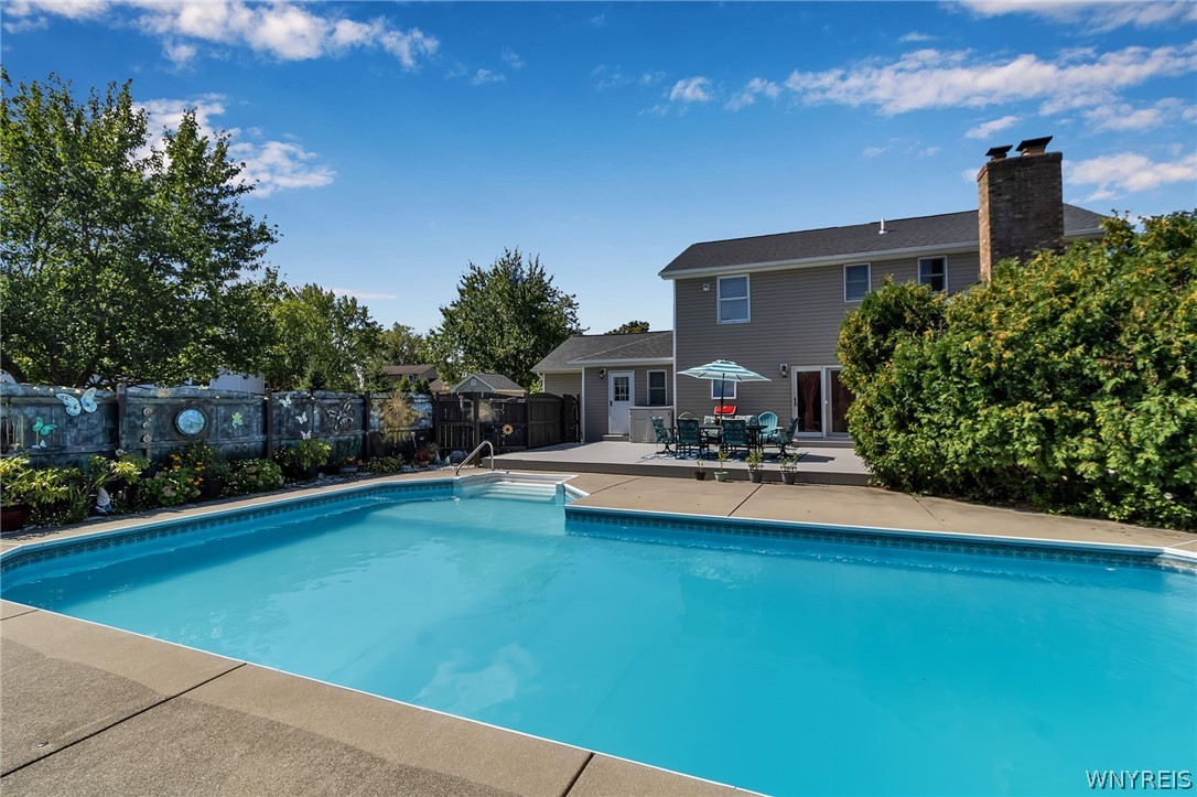 143 Rovner Place Hamburg, NY 14075 - Photo 5 of 39