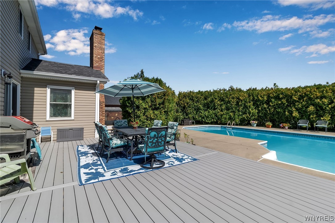 143 Rovner Place Hamburg, NY 14075 - Photo 7 of 39