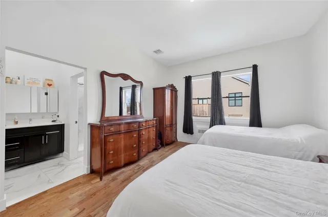 $749,000 | 22 Lionel Passage, Monroe, NY 10950