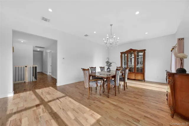 $749,000 | 22 Lionel Passage, Monroe, NY 10950