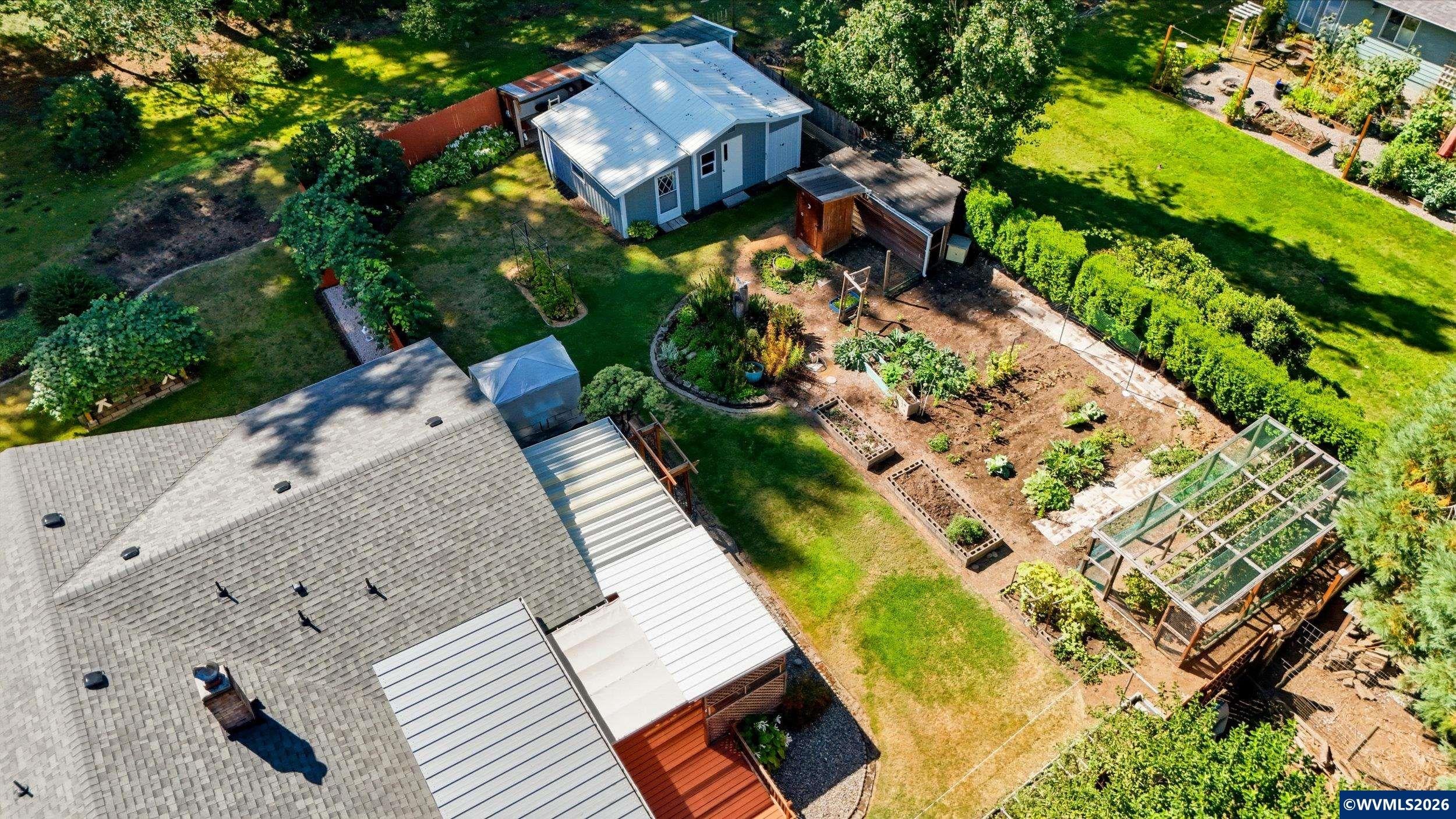 45890 River Loop Lyons, OR 97358 - Photo 6 of 45 Gallery Image 6