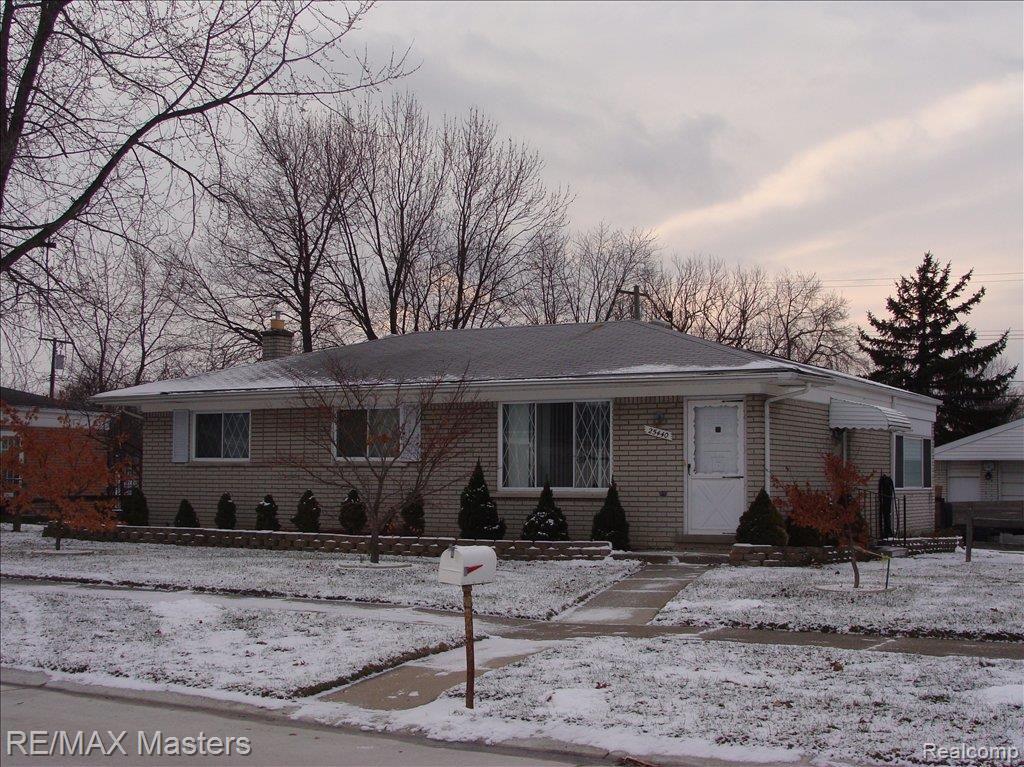 25440 Reeck Road Trenton, MI 48183 - Photo 1 of 8 reeck front