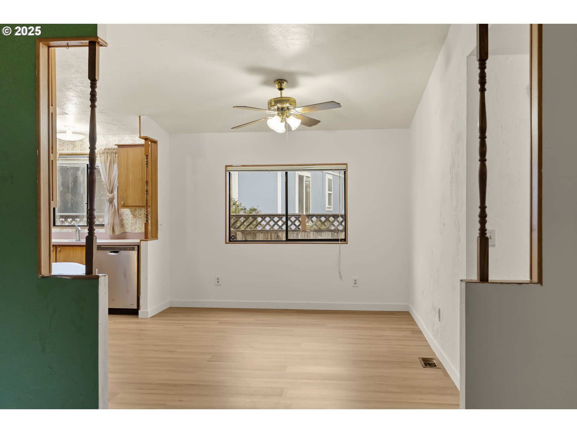 1672 Pritchett Place Cottage Grove, OR 97424 - Photo 4 of 27