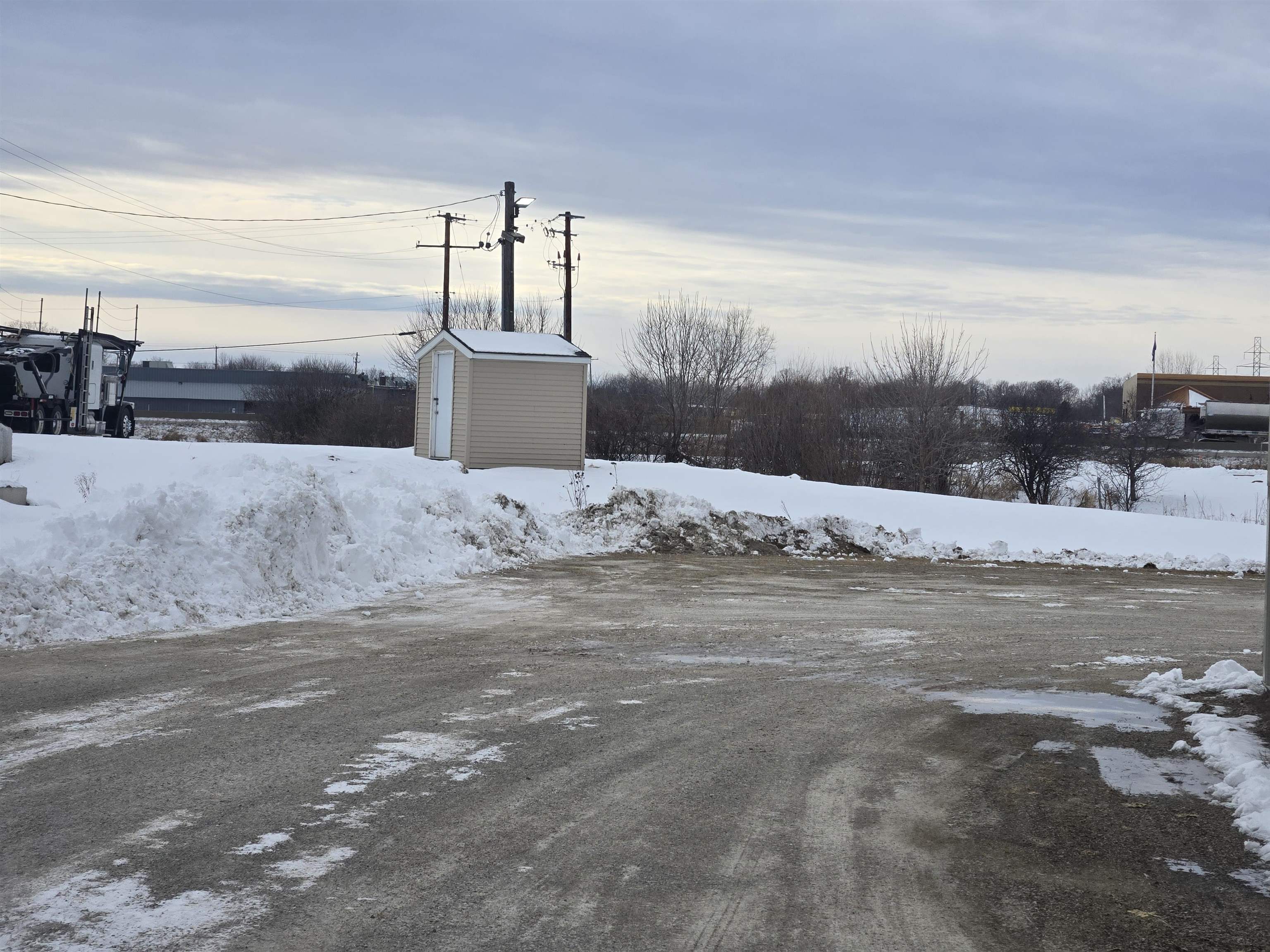 2285 Northern Road Appleton, WI 54914 - Photo 31 of 35