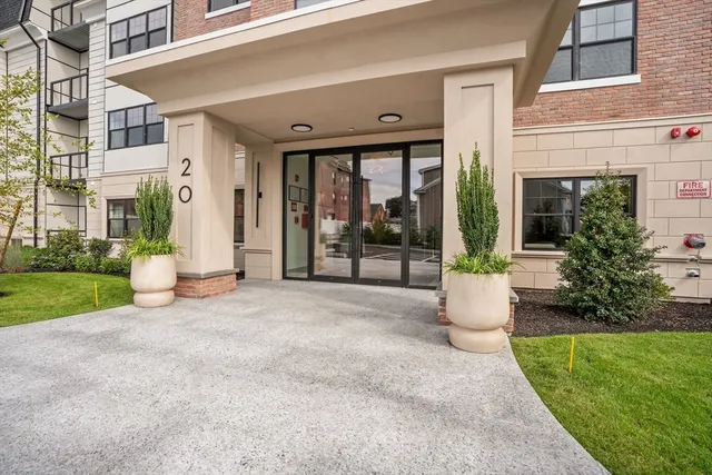 $747,900 | 20 Audubon Way, Unit 205, Canton, MA 02021