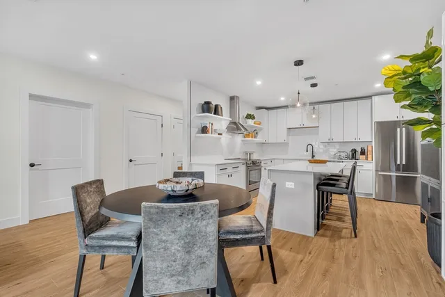 $747,900 | 20 Audubon Way, Unit 205, Canton, MA 02021