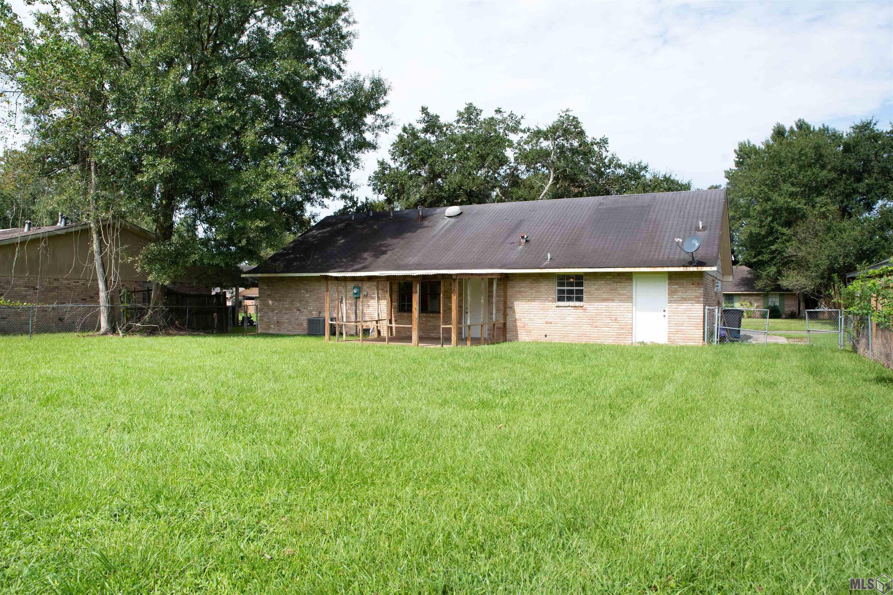1138 Briarhurst Drive Baton Rouge, LA 70810 - Photo 18 of 21